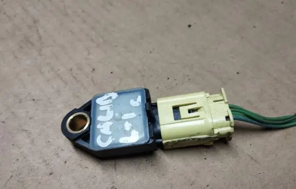 Dodge Caliber Airbag deployment crash/impact sensor P04896065AA