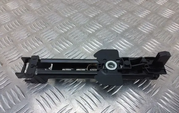 Skoda Superb B6 (3T) Seat belt adjustment motor 560927324 8E0857833A