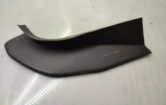 BMW 5 F10 F11 Rear/tail light trim molding 7204375