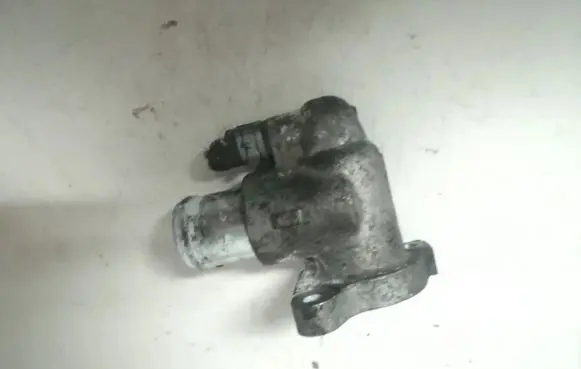 Subaru Forester SH Engine coolant pipe/hose