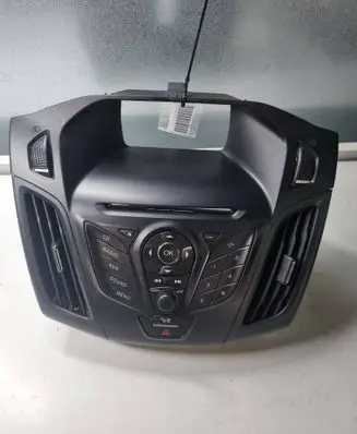 Ford Focus Head unit multimedia control AM5T18K811AD