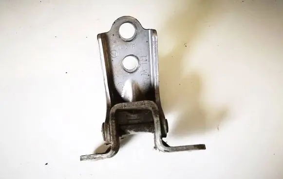 Subaru Legacy Rear door lower hinge