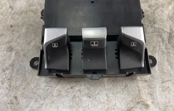 Citroen DS5 Sunroof switch 96785849zd