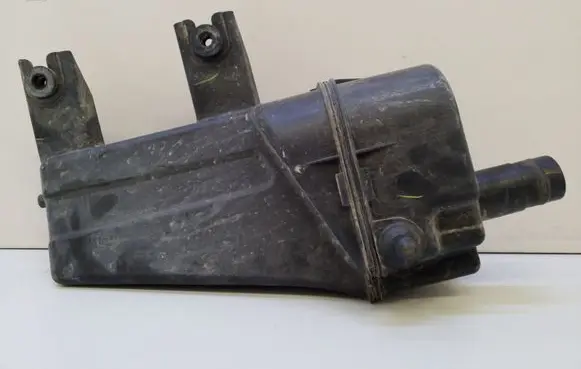 Jeep Cherokee Intake resonator 68224520 66181