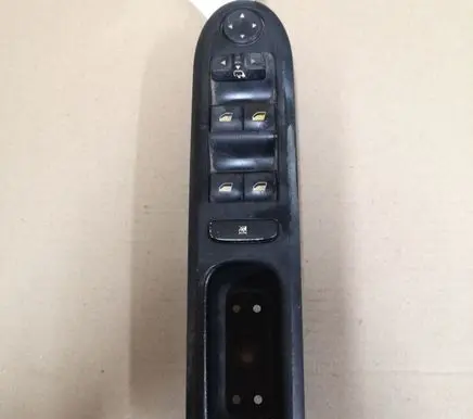 Peugeot 407 Electric window control switch 96468704XT