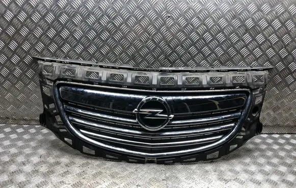 Opel Insignia A Front bumper upper radiator grill 13238420 903200040