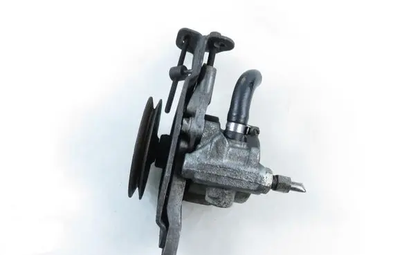Renault Espace II Power steering pump
