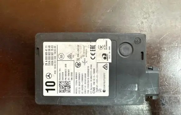 Mercedes-Benz C W205 Distronic sensor radar A0009054111 A0009020848 A0009017503