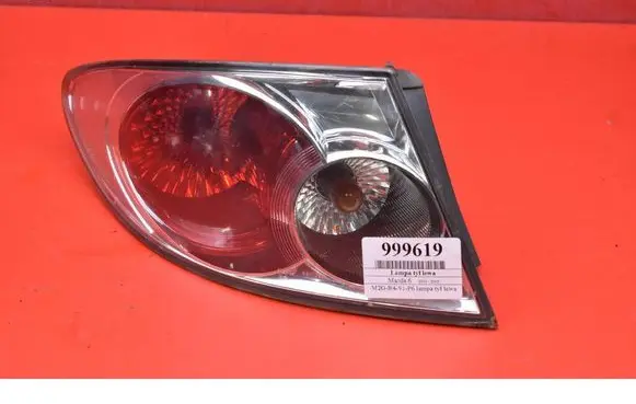 Rear/tail lights