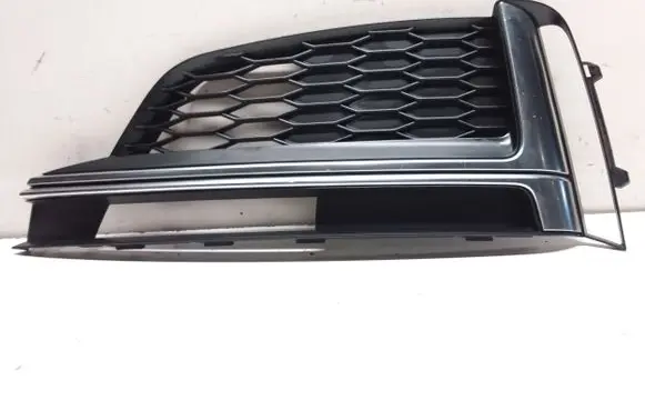 Audi S5 F5 Front bumper lower grill 8W6807681H