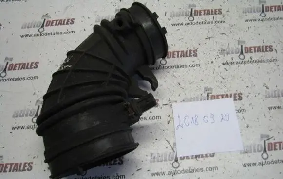Honda CR-V Air intake hose/pipe
