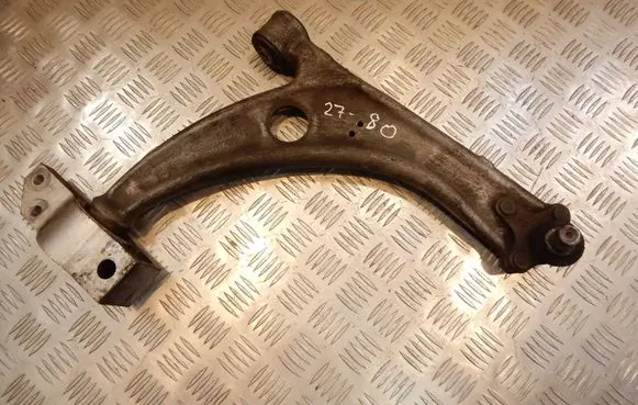 Volkswagen PASSAT B6 Front lower control arm/wishbone 3C0407153B 2780