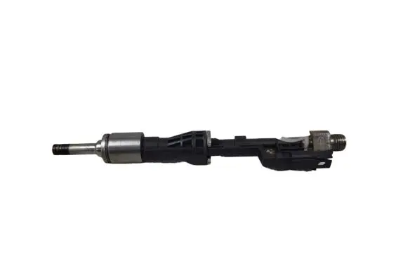BMW 5 F10 F11 Fuel injector 756860713 0261500063