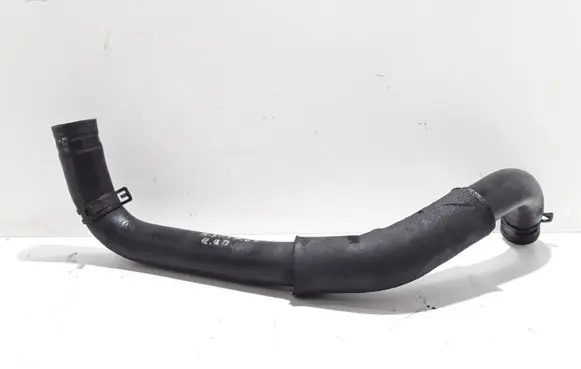 Hyundai Santa Fe Engine coolant pipe/hose