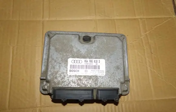 Audi A3 S3 8L Engine control unit/module 0261204254