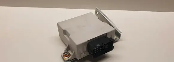 Toyota Corolla Verso AR10 Window control relay 859400F010 300506N30199 150696
