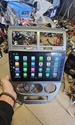 Radio/CD/DVD/GPS head unit