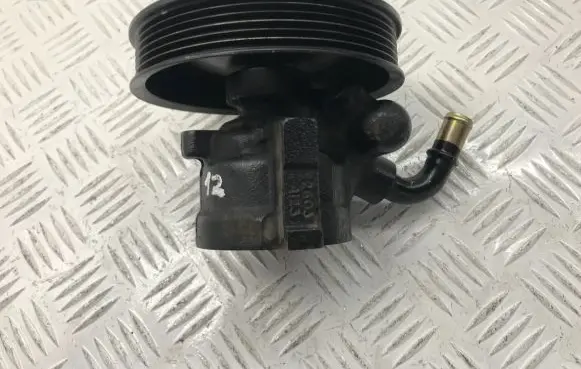 Volvo S40, V40 Power steering pump 9125202 26041458VE