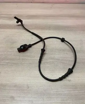 Opel Corsa D ABS brake wheel speed sensor 0265008089