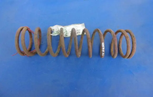 Volkswagen Golf I Rear coil spring