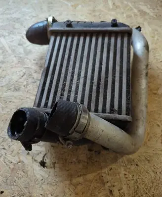 Audi A6 S6 C6 4F Intercooler radiator 4F0145805AF