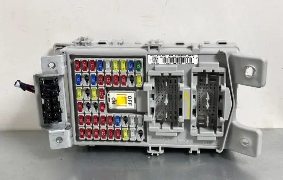 Hyundai i20 (GB IB) Fuse module 91950C8510