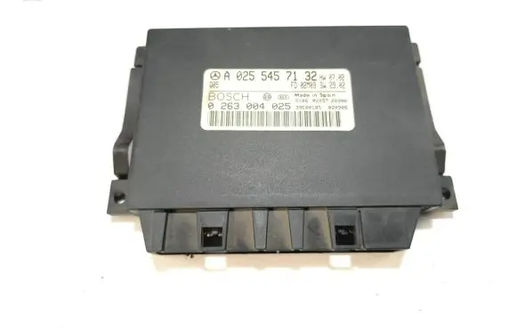 Mercedes-Benz E W211 Parking PDC control unit/module A0255457132 0263004025 39E00185