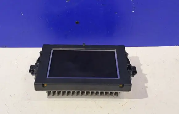 Mercedes-Benz C W204 Screen/display/small screen A1729012800 A1729027101