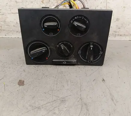 Volkswagen Transporter - Caravelle T4 Climate control unit 7D1819045L 901511520000 901511510000