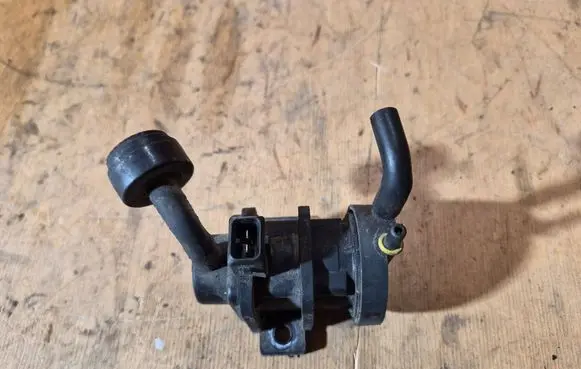 Opel Zafira A Turbo solenoid valve 912802 09128022