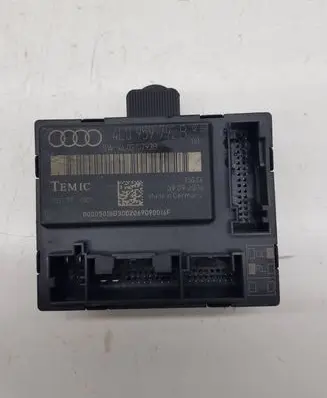 Audi Q7 4L Door control unit/module 4L0959792B 4L0910793B