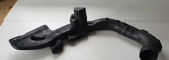 Nissan Qashqai+2 Air intake duct part