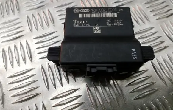 Volkswagen Golf V Other control units/modules 1K0907530E