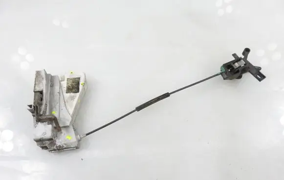 Volkswagen Sharan Rear door lock 93BG220A20DD