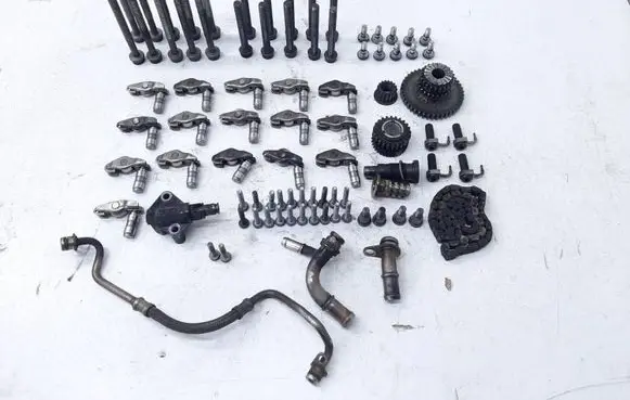 Audi A6 C7 Other cylinder head part 