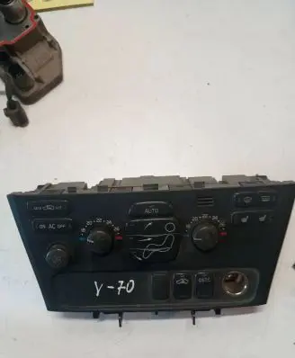 Volvo S60 Climate control unit 8691876