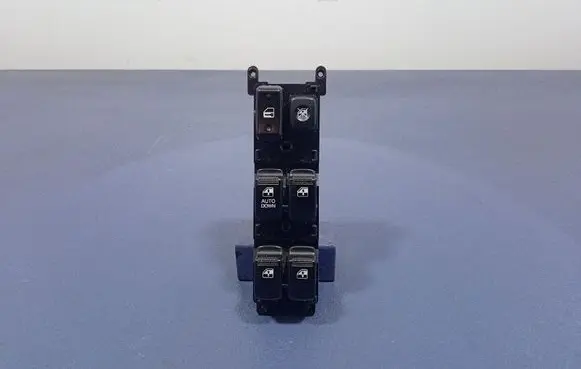 KIA Rio Electric window control switch 935701G110