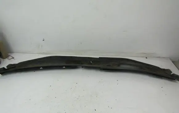 Cadillac SRX Wiper trim 