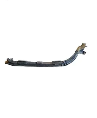 Lexus IS 200-300 Fender mounting bracket
