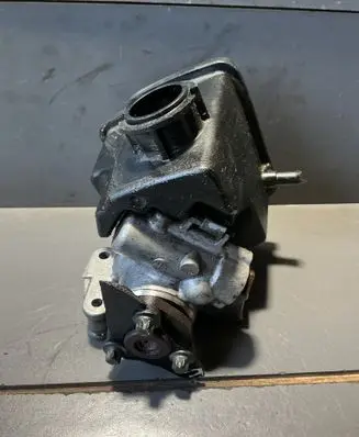 Mercedes-Benz E W211 Power steering pump A0044662001