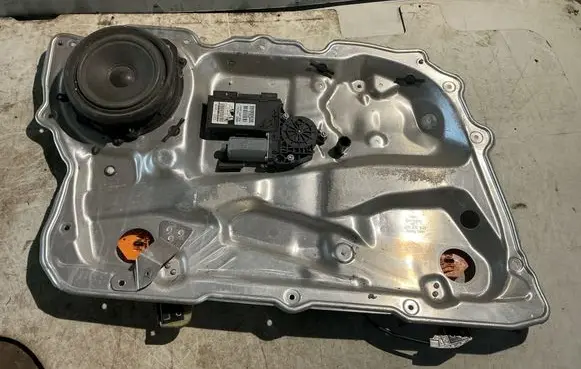 Audi A8 S8 D3 4E Front window lifting mechanism without motor 4E0837849