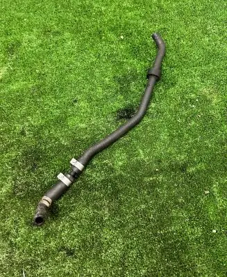 Ford Focus Engine coolant pipe/hose