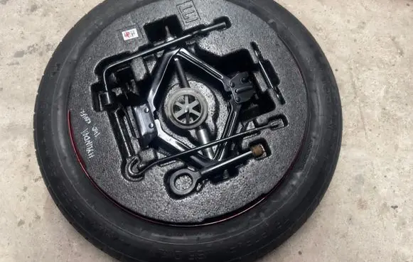 Hyundai i40 R17 spare wheel 13580D17 T13580D17103M 13580D17103M