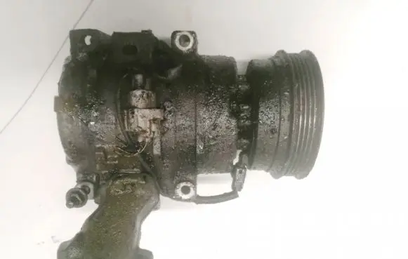Toyota Avensis Verso Air conditioning (A/C) compressor (pump) 4472204222 447220-4222