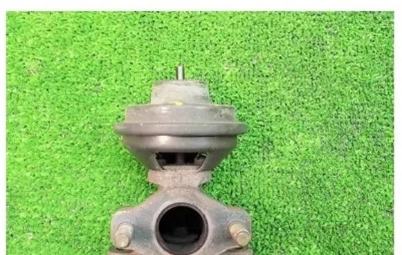 Hyundai Accent EGR valve