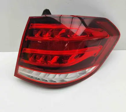 Mercedes-Benz E W212 Rear/tail lights A2129061803