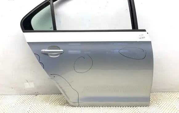 Seat Toledo IV (NH) Rear door 