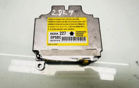 Mitsubishi i-MiEV Airbag control unit/module 8635A227 W2T67472