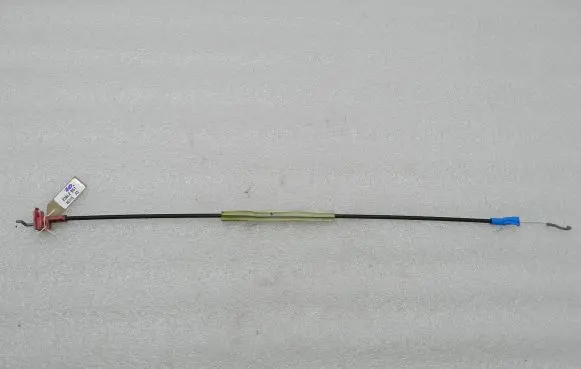 Opel Zafira B Rear door lock loop/hook striker 13115676 5134729