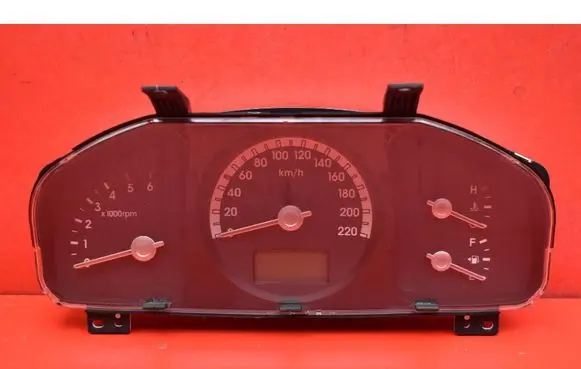 KIA Sportage Speedometer (instrument cluster) 940031F470